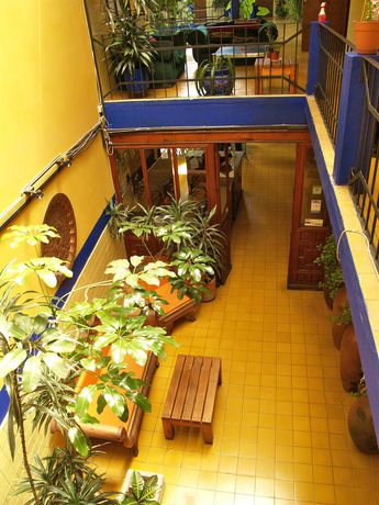 Imagen de los interiores del Hostel and Allende. Foto 14