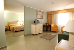Imagen de la habitación del Hotel . Foto 3