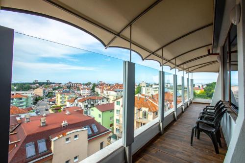 Imagen general del Hotel Китен Бийч. Foto 7