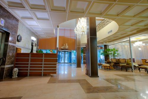 Imagen general del Hotel Китен Бийч. Foto 12