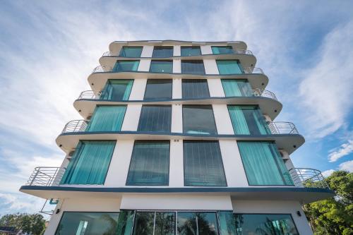Imagen general del Hotel โรงแรมสิริรีเจ้นท์. Foto 2
