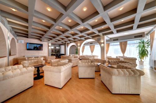 Imagen general del Hotel Хотел Спектър Палас. Foto 13