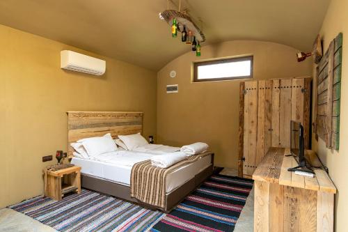 Imagen general del Hotel Хотел Глемпинг Алианс. Foto 10