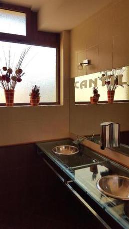 Imagen general del Hotel Семеен хотел Кантилена. Foto 4