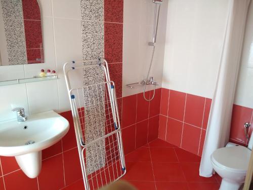 Imagen general del Hotel Семеен хотел Кантилена. Foto 13