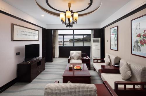 Imagen general del Hotel 天目湖静泊湖景酒店. Foto 14