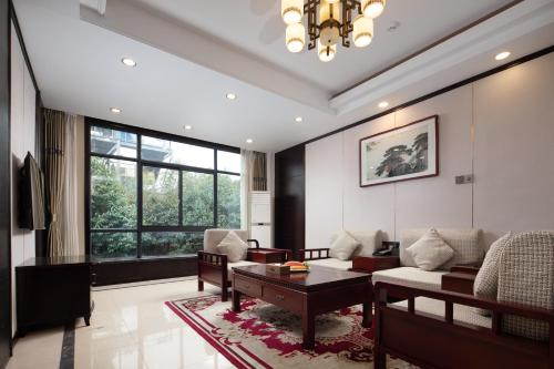 Imagen general del Hotel 天目湖静泊湖景酒店. Foto 15