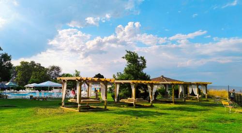 Imagen general del Hotel Хотел Кремиковци. Foto 17