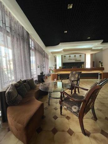 Imagen general del Hotel Хотел Ботевград. Foto 5