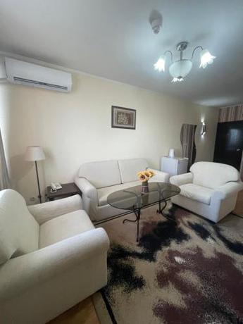Imagen general del Hotel Хотел Ботевград. Foto 7