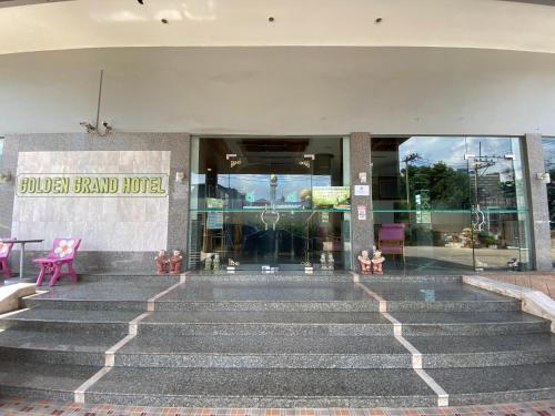 Imagen general del Hotel โรงแรมโกลเด้นแกรนด์ พิษณุโลก. Foto 5