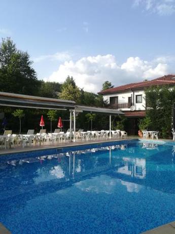 Imagen general del Hotel Хотел Свети Трифон. Foto 10