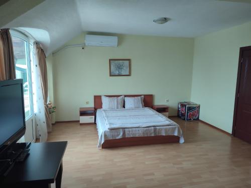 Imagen de la habitación del Hotel Хотелски Комплекс Авалон. Foto 17