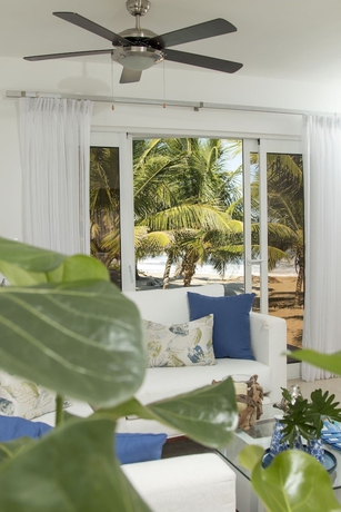 Imagen de la habitación del Hotel 0051- Beach front condo in Cristamar Cab. Foto 7