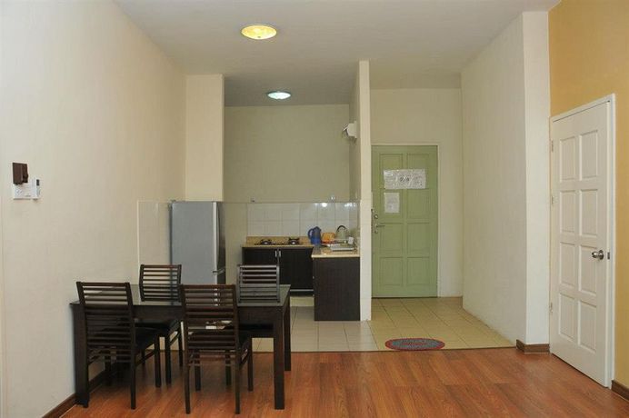 Imagen de los interiores del Hotel 1 Borneo Tower B Service Apartment. Foto 14