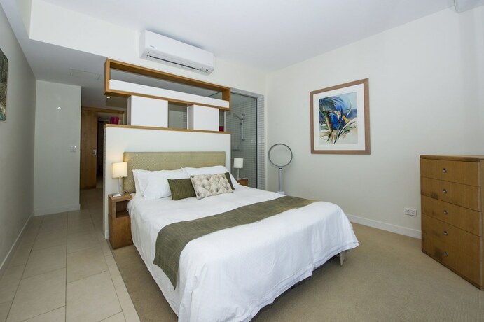 Imagen general del Hotel 1 Bright Point Apartment 4201. Foto 8