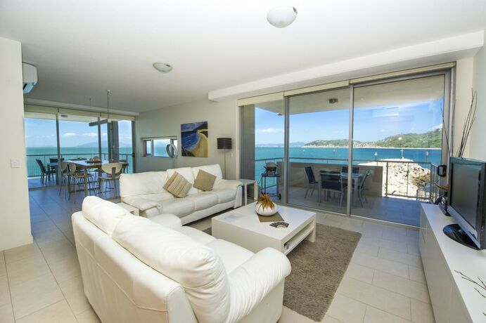 Imagen general del Hotel 1 Bright Point Apartment 4201. Foto 12