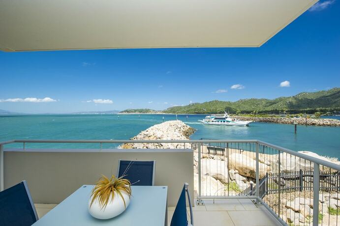 Imagen general del Hotel 1 Bright Point Apartment 4201. Foto 14