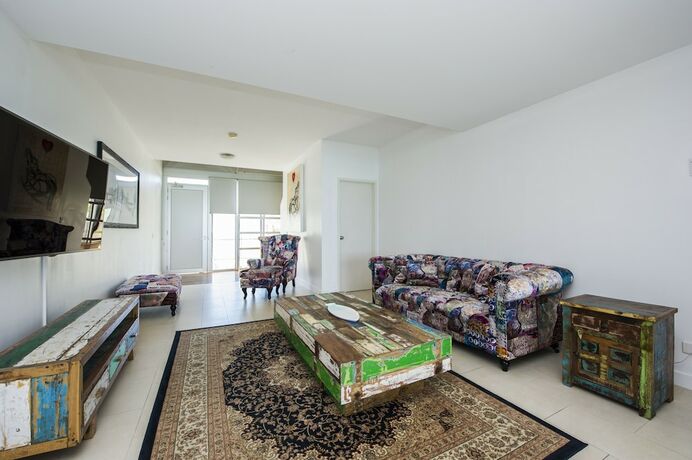 Imagen general del Hotel 1 Bright Point Apartment 4303. Foto 6