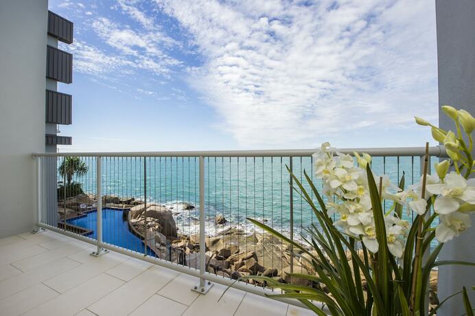 Imagen general del Hotel 1 Bright Point Apartment 4303. Foto 8