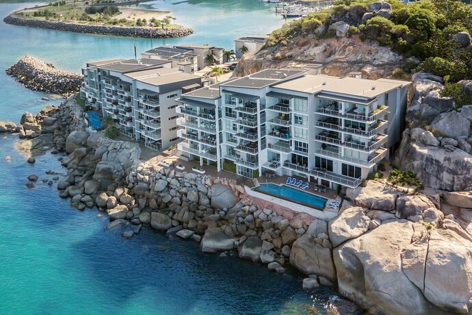 Imagen general del Hotel 1 Bright Point Apartment 5101. Foto 8
