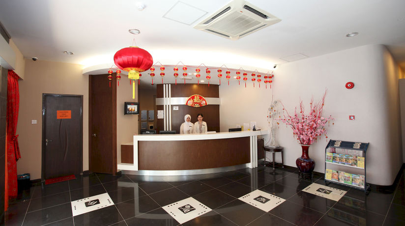 Imagen de los interiores del Hotel 1 City. Foto 16