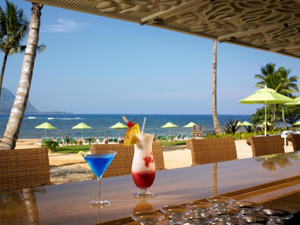 Imagen de la piscina del Hotel 1 Hanalei Bay. Foto 16