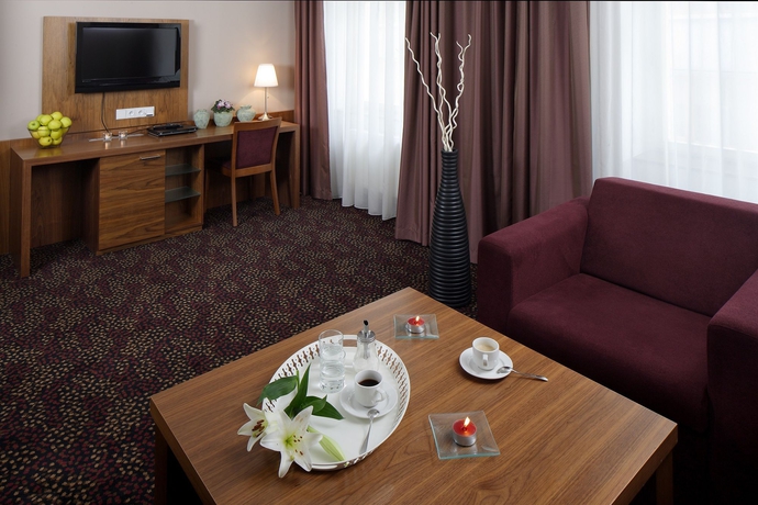 Imagen de los interiores del Hotel 1. Republic. Foto 15