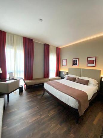 Imagen de la habitación del Hotel 10 Keys Milano. Foto 10