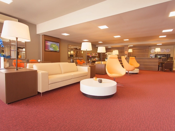 Imagen de los interiores del Hotel 10 Ponta Grossa. Foto 15