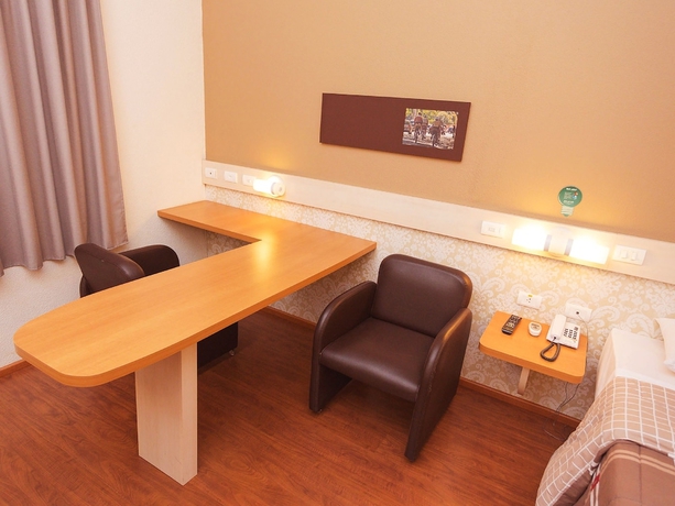 Imagen de la habitación del Hotel 10 Ponta Grossa. Foto 13