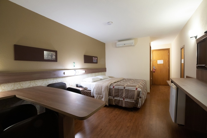 Imagen de la habitación del Hotel 10 Sao Leopoldo. Foto 13