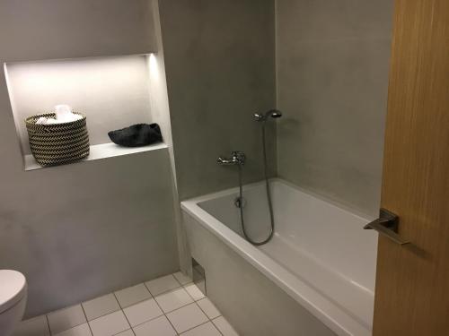 Imagen general del Hotel 100. Foto 4