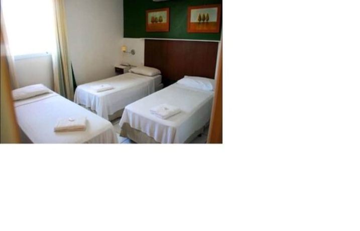 Imagen de la habitación del Hotel 1000. Foto 11