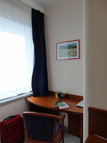 Imagen de la habitación del Hotel 1000 Miglia. Foto 11