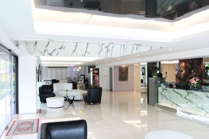 Imagen de los interiores del Hotel 101 Holiday Suite. Foto 19