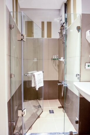 Imagen general del Hotel 101 Manila. Foto 5