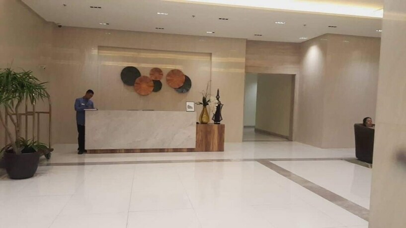 Imagen de los interiores del Hotel 101 Newport Condo Across The Airport. Foto 28