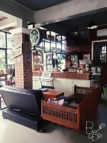 Imagen de los interiores del Hotel 102 Residence. Foto 10