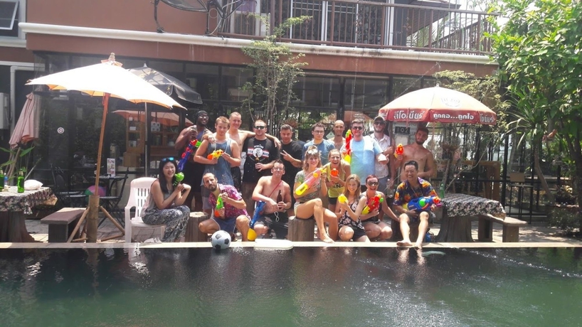 Imagen de la piscina del Hotel 102 Residence. Foto 16