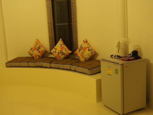 Imagen general del Hotel 102 Ville. Foto 9