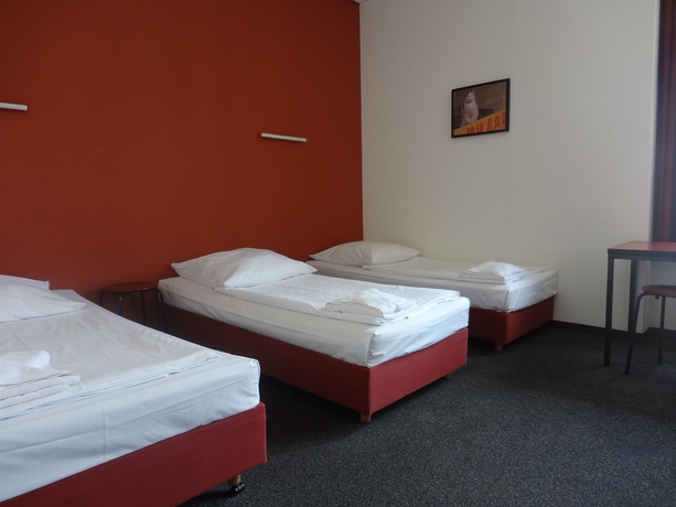 Imagen de la habitación del Hotel 103. Foto 2