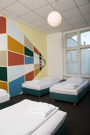 Imagen de la habitación del Hotel 103. Foto 6