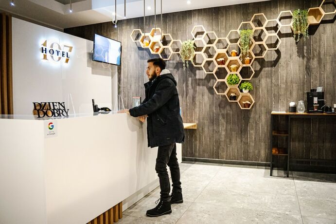 Imagen general del Hotel 107. Foto 7