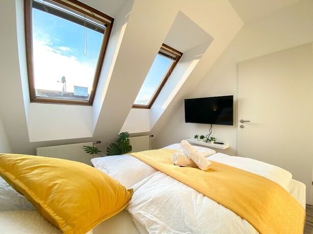 Imagen general del Hotel 10-Min Walk to Hauptbahnhof, Cozy Private Rooms with AC, TV & WIFI. Foto 6