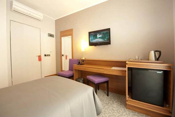 Imagen de la habitación del Hotel 117. Foto 5