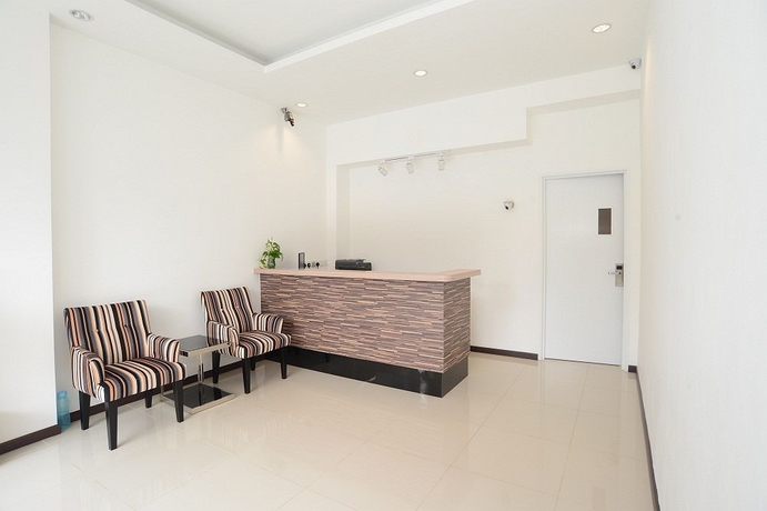 Imagen de los interiores del Hotel 118. Foto 13