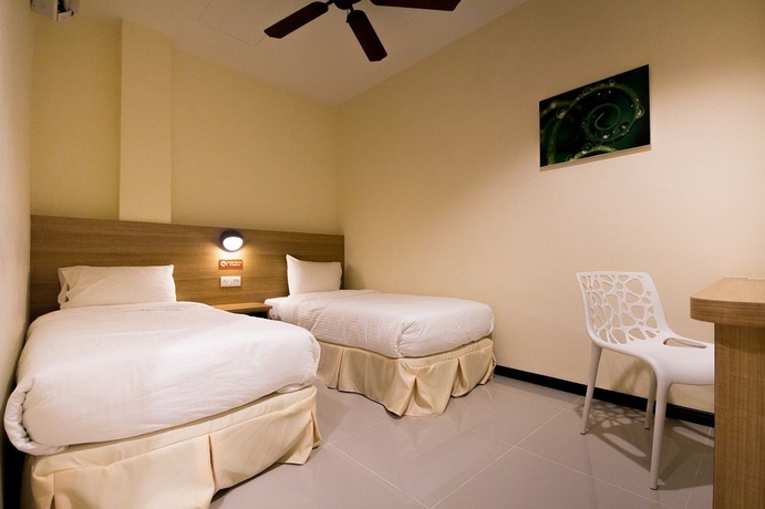 Imagen de la habitación del Hotel 118. Foto 9