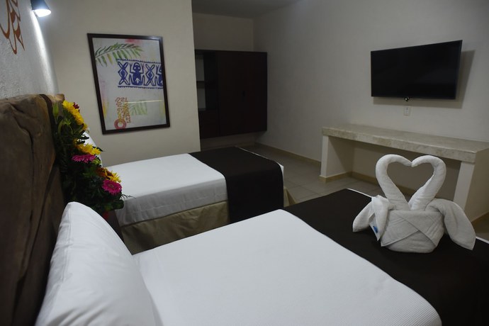 Imagen de la habitación del Hotel 12 Bees. Foto 2