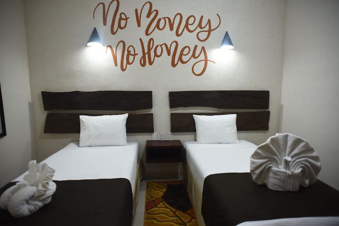 Imagen de la habitación del Hotel 12 Bees. Foto 4